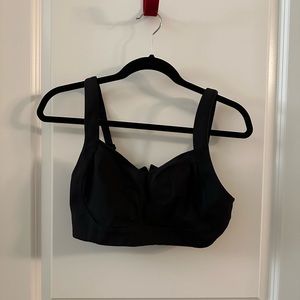 LULULEMON sports bra NWOT